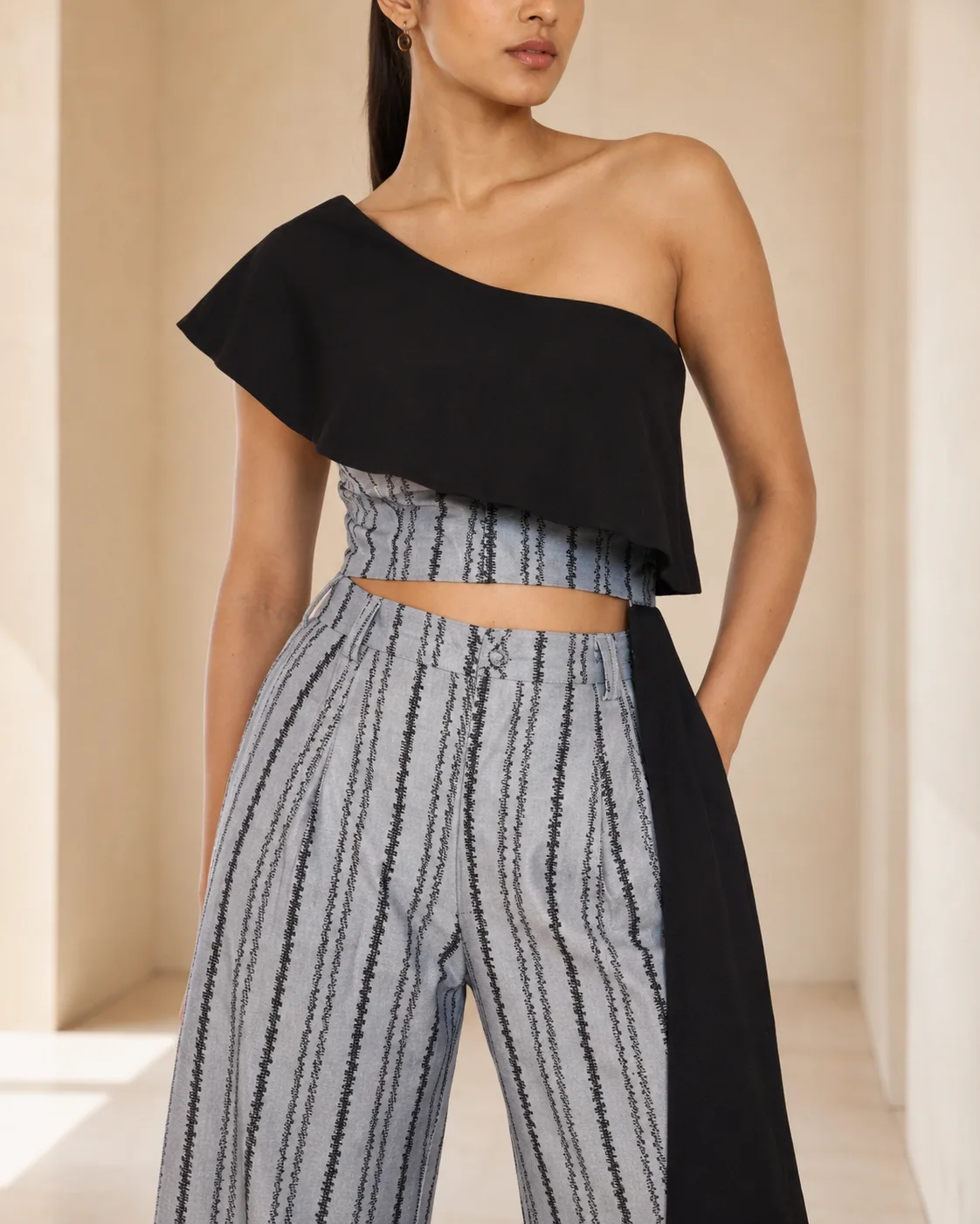 Urban Echo One-Shoulder Jacquard Co-ord — view 4
